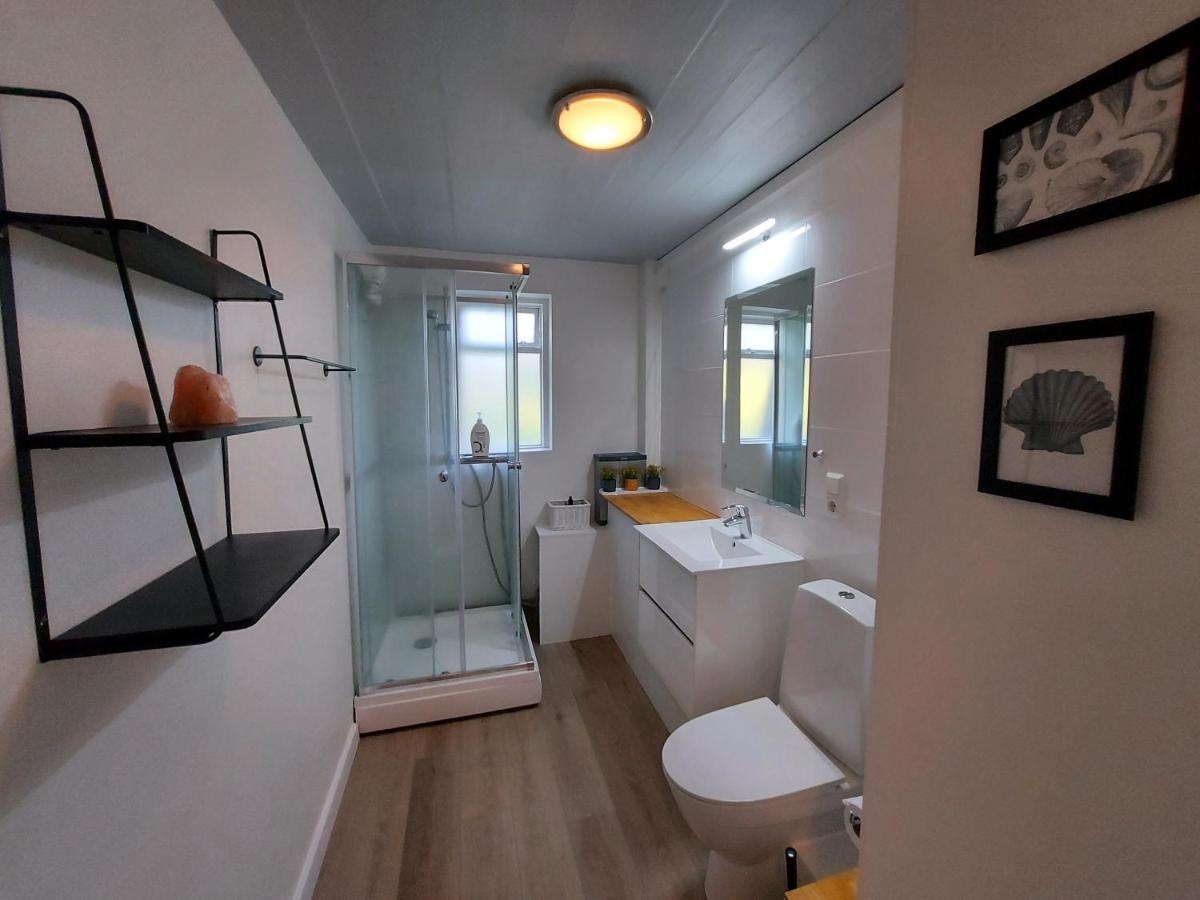 B&B Rooms Husavik 1 Экстерьер фото